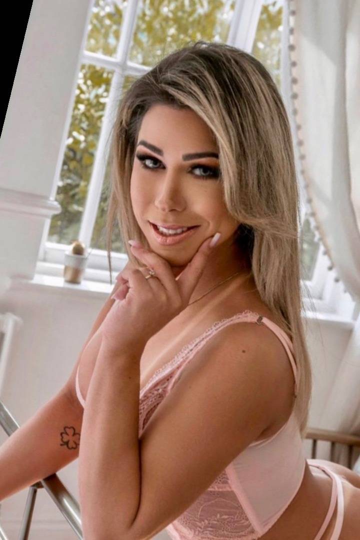 ⭐️IZABELLA QUEIROZ⭐️ VIDEO CALL/SEXTING